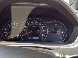 見やすいメーター類で運転も快適です