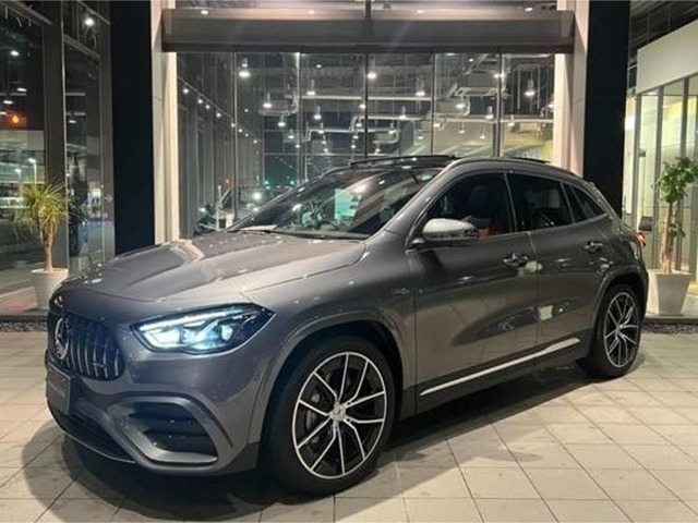 GLAクラスAMG GLA35 4マチック (BSG搭載モデル) 4WD