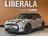 リベラーラはガリバーグループのBMW、メルセデスベンツ、アウディなどの輸入車専門店です。