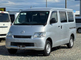 5人乗りのお車です☆
