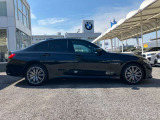 ★BMWエマージェンシーサービス:24時間、様々なトラブルの応急処置のアドバイス、出張修理やレッカー手配、お客様の交通手段やホテルの確保、そして場合によっては、その費用までをも負担するというサービスで