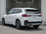 BMW認定中古車は、ドイツ本社と同様の教育・訓練を受けたBMW専門のメカニックが100項目以上のポイントを徹底的にチェックし、整備したうえでご納車させていただきます。