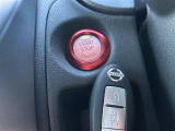 気になる車はすぐにお問い合わせください!画面右側の0066から始まる無料ダイヤルからお問い合わせ下さい!専門スタッフがお車のご質問にお答えいたします!