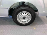 納車前にはプロのメカニックが点検、整備を行いますので安心してお乗り頂けます!!