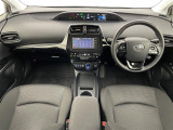 プリウス 1.8 S E-Four 4WD 修復歴無し