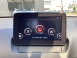 車をコミュニケーションツールにする、マツダのコネクティビティシステム「MAZDAコネクト」Facebook,Twitterなどの機能や、インターネットラジオ、ハンズフリー通話等の機能を備えています♪