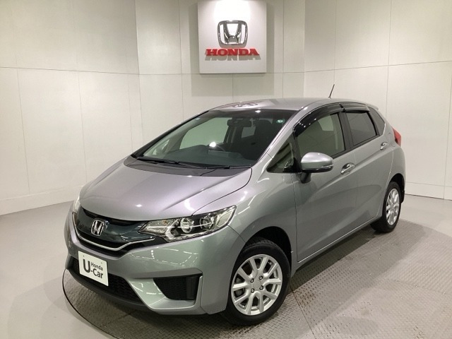 フィット1.3 13G Lパッケージ 4WD