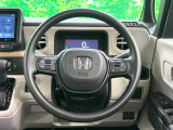 【ステアリングスイッチ】運転中、前方から目線をそらすことなく、オーディオ等の操作が可能な便利機能!安心&快適なドライブを演出してくれます♪