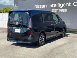 セレナ 2.0 ハイウェイスター V 