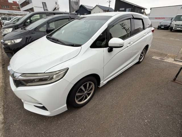 シャトル 1.5 G ホンダセンシング 