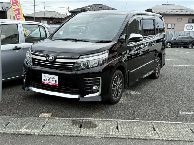 ヴォクシー 2.0 ZS 煌II 4WD 