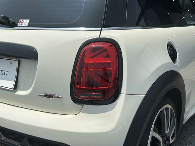 BMW MINI ミニ ジョン・クーパー・ワークス の中古車詳細 (21,000km