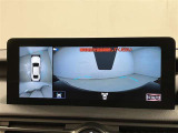 安全機能のバックモニター&全周囲モニターも装備です。