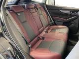 レヴォーグ 1.8 STI スポーツ EX 4WD 4WD 本革シート