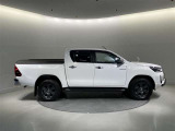 ハイラックス 2.4 Z ディーゼル 4WD 