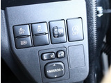 『1台』のお車に対して、こだわって仕入れを行っております。オプション装備装着車となります!