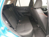 ゆとりある広々とした車内空間は、ドライブを始め買い物やレジャーなど、幅広く活躍します。一人でもみんなとでもお出かけを楽しみましょう!