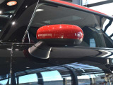 BMW、MINI認定中古車は360°を徹底的にチェック。エンジンやトランスミッション、電気系統やコンピュータ・システムなどを詳細に点検。交換基準に達した部品は整備した後にご納車いたします。
