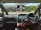 広々とした運転席です!