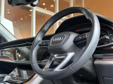 Q8 55 TFSI クワトロ デビューパッケージ ラグジュアリー 4WD 本革シート