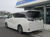 納車時は安心して御利用できます様弊社サ-ビススタッフが点検整備をさせて頂きます