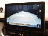 バックガイドモニターで、後方を確認しながら安心して駐車することができます。運転初心者も熟練者も必須の機能ですよ!