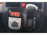 【オートエアコン】温度だけ設定すれば後は車におまかせ♪