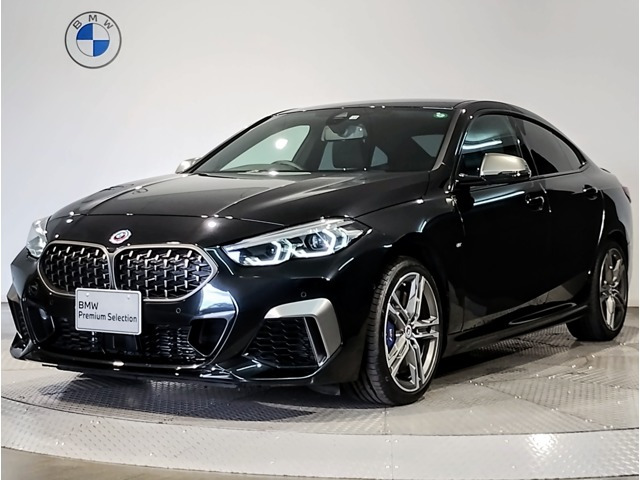 2シリーズグランクーペM235i xドライブ 4WD