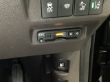 ビルトインタイプの【ETC】で見た目もスッキリ。高速道路の利用にとても便利です。