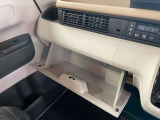 全車クリーニング済み!目立つ傷、汚れ、へたりなどなくコンディション良好です!!