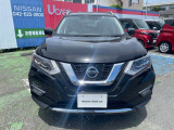 エクストレイル 2.0 20Xi レザーエディション 2列車