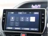 お車選びをお楽しみ頂けるよう、在庫車の展示スペースを十分に確保しております。