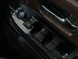 店舗にて現車の確認もいただけますので、お電話で在庫のご確認の上、是非ガリバー黒部店までご来店くださいませ!!!