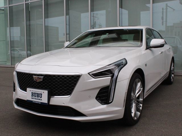 CT6 プラチナム 4WD 