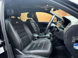 ティグアン TDI 4モーション Rライン ブラックスタイル ディーゼル 4WD 本革シート