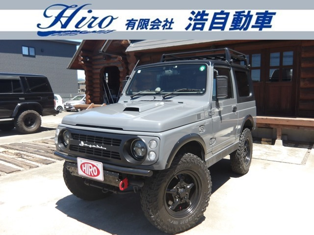 ジムニーランドベンチャー 4WDリフトアップ 2トーンカラースタイル