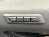 【メモリー機能付きパワーシート】ドライバーごとに設定したシート位置を記憶して、ボタン一つで切り替えできる便利な機能!運転する方が複数名いらっしゃるご家庭におすすめです♪