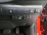 VSC OFFスイッチ、オートマチックハイビームスイッチ、手動光軸調整ダイヤル。  ETC付で高速道路もすいすい♪