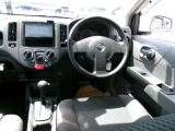 当店の展示車はすべてルームクリーニング済みです☆是非シートに座って室内もしっかりご確認ください!