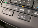 【シートヒーター】シートヒーター装備車です。寒い冬に乗車中とても暖かく快適に移動できます。冷え性の方にピッタリの装備です!