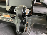 CVT(無段階変速)を搭載。変速ショックが無く加速がとってもスムーズです!エンジン負荷を抑えて、低燃費を実現しています◎