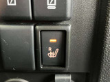 【シートヒーター】 運転席にはのシートヒーターを内蔵。冬も暖か!ポッカポカです!