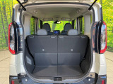 普段のお買い物や通勤、送迎等に十分な荷室スペースを確保しております。セカンドシートを倒すと、大きな荷物の積載も可能です♪