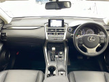 NX 300h アーバンスタイル 4WD 修復歴無し