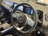 GLAクラス GLA200d 4マチック AMGライン 4WD 4WD 本革シート
