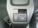 電動パーキングで運転もラクラク