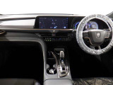 クラウンスポーツ 2.5 Z E-Four 4WD 