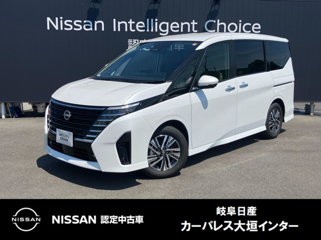 セレナ 1.4 e-POWER ハイウェイスター V 