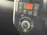 【オートエアコン】車内温度を感知して自動で温度調整をしてくれるのでいつでも快適な車内空間を創り上げます!