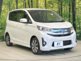 大好評のボディコーティング「弾スプラッシュコート」もご納車までに施工可能。通常のガラスコートと異なる、耐久年数6年の無機質ガラスコーティングが、ボディをキレイな状態に保ってくれます。